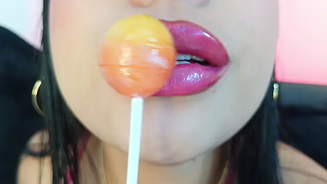 mia roux1 online show from 03/30/26, 10:33