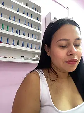 PaulaCruz01 online show from 11/05/25, 07:03