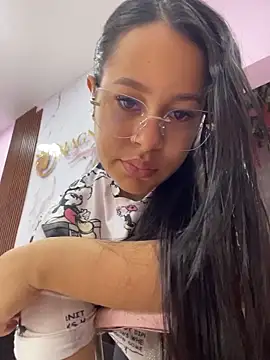 PaulaCruz01 online show from 02/07/26, 08:12