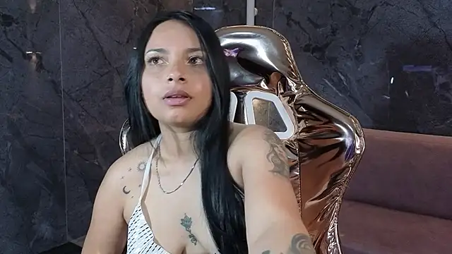 Odette b online show from 10/23/25, 04:01