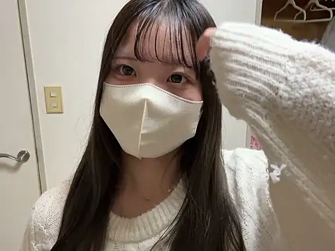 pomu chan online show from 11/21/25, 11:20