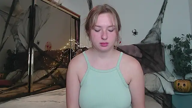 Ailissa  fox online show from 10/25/25, 06:43