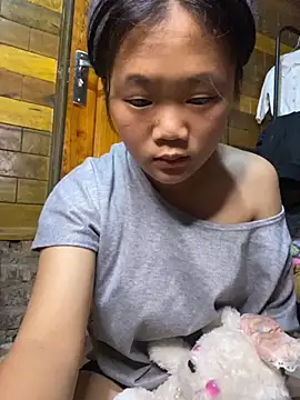 Junny211 online show from 10/23/25, 05:44