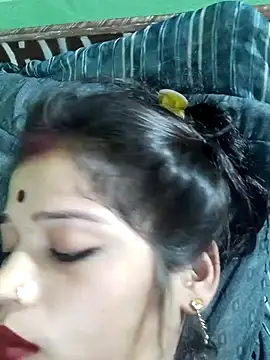 Snapshot of Bhumika_Love chatting on 10/26/25, 12:27 Bhumika Love online show from 10/26/25, 12:27