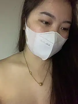 helo-kitty online show from 02/18/26, 03:52