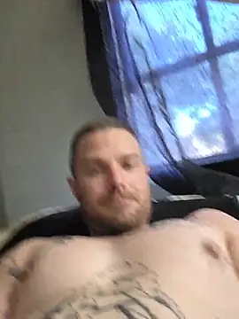 DadDDick925 online show from 07/07/26, 04:22