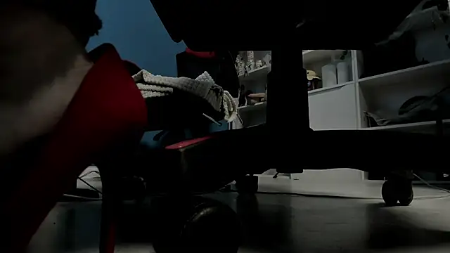 Holy Mistress S online show from 11/04/25, 09:30