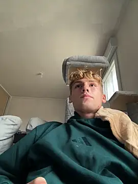 Charlycki online show from 10/24/25, 08:11