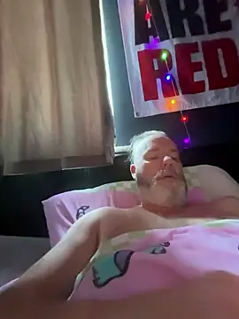 fortheloveofheels74 online show from 04/22/26, 08:28