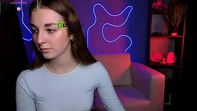 Snapshot of alisabliss chatting on 11/14/25, 01:54 alisabliss online show from 11/14/25, 01:54