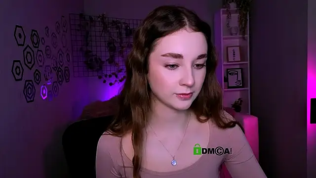 Snapshot of alisabliss chatting on 12/16/25, 08:14 alisabliss online show from 12/16/25, 08:14