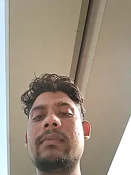 Snapshot of ProperCoach18 chatting on 07/16/26, 02:50 ProperCoach18 online show from 07/16/26, 02:50