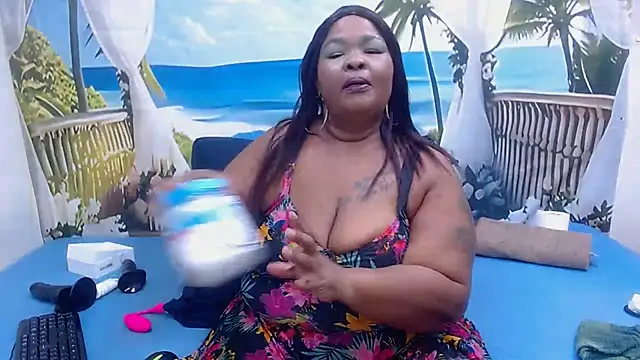 MatureMilfxxx online show from 04/21/26, 04:23