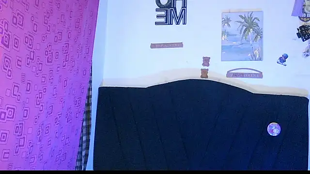 ReferredArtwork online show from 11/04/25, 11:37