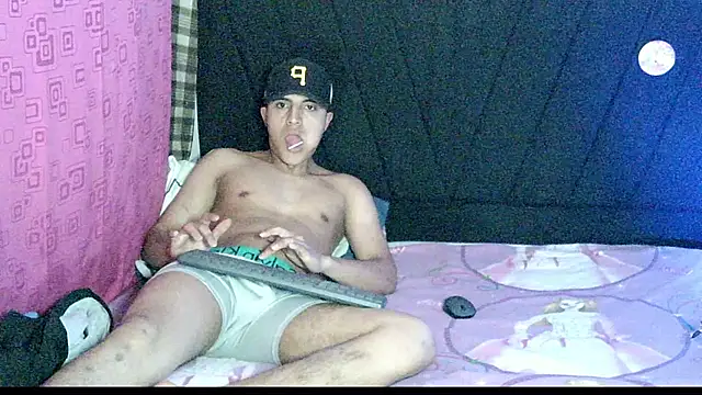 ReferredArtwork online show from 11/19/25, 07:58