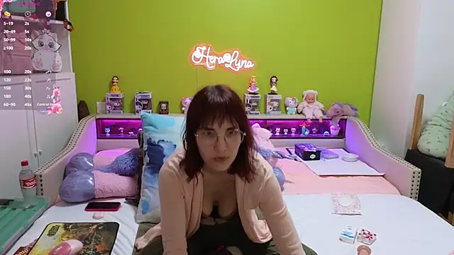  HeraLuna  online show from 02/24/26, 09:46