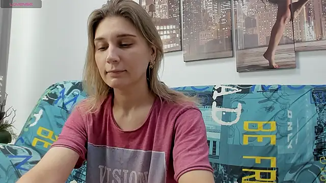 Tenderly Sophie online show from 01/12/26, 01:22