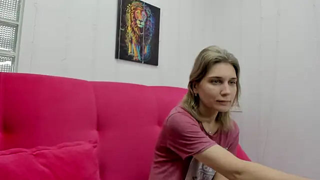 Tenderly Sophie online show from 02/05/26, 01:21