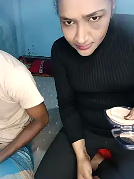 CoupleShow 432 online show from 11/21/25, 03:54