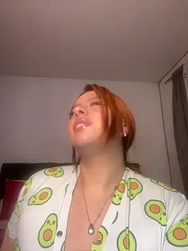 viki 11 online show from 10/29/25, 04:59