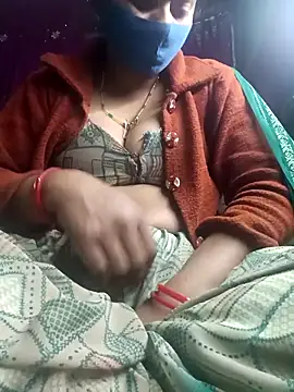 Snapshot of QRESABABY chatting on 02/01/26, 11:47 QRESABABY online show from 02/01/26, 11:47
