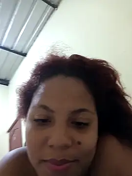 NickiiiNova online show from 10/27/25, 05:22