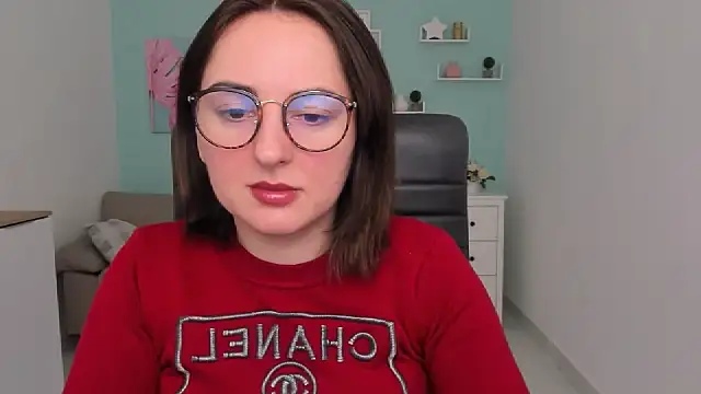 NoraSimons online show from 03/13/26, 05:36