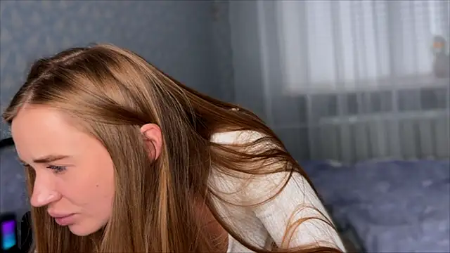 Jane Lavue online show from 11/28/25, 12:41