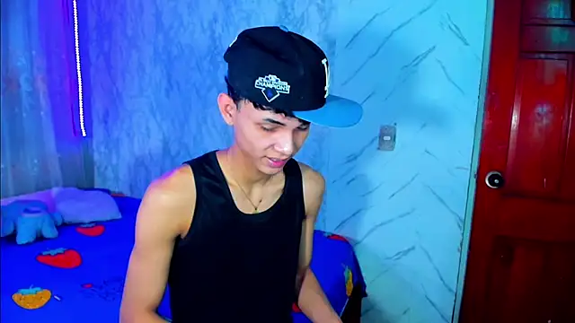 boyswantingplay online show from 02/19/26, 01:01