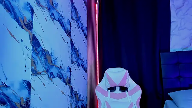 Scarlet DLuce online show from 02/09/26, 09:02