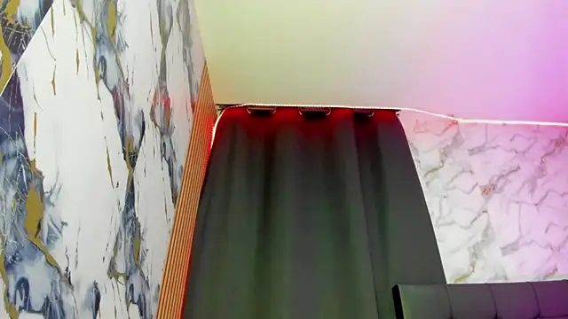 Scarlet DLuce online show from 03/09/26, 09:02