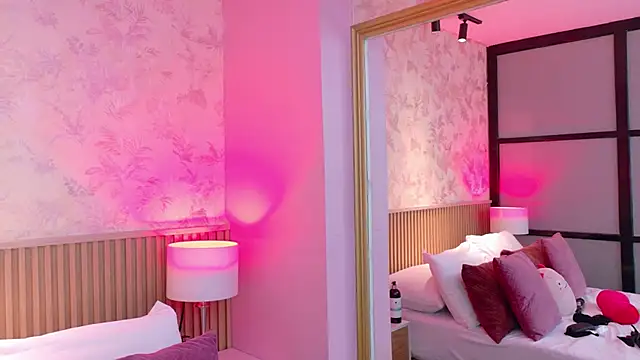 AdelineJhones online show from 03/09/26, 02:21