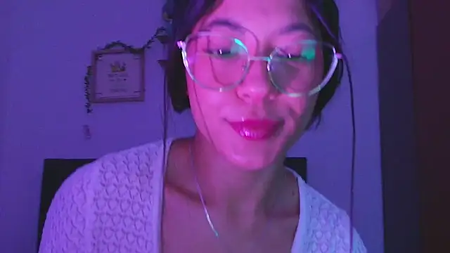 LissyM online show from 11/23/25, 11:54