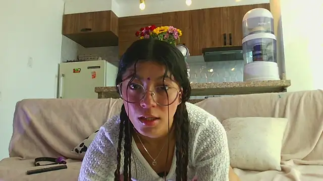 LissyM online show from 03/26/26, 07:41