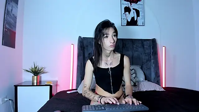 Snapshot of Cloy_Areo chatting on 05/11/26, 11:49 Cloy Areo online show from 05/11/26, 11:49