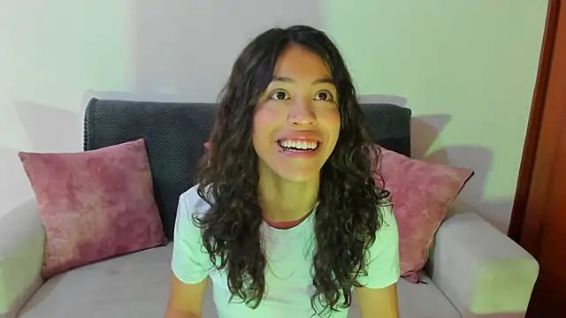 emily jonessxx online show from 11/14/25, 06:50