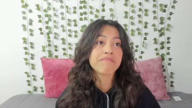 emily jonessxx online show from 01/16/26, 02:54