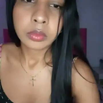 Snapshot of Naomi-angel chatting on 10/23/25, 12:37 Naomi-angel online show from 10/23/25, 12:37