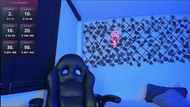 Liam Anny online show from 12/05/25, 01:36