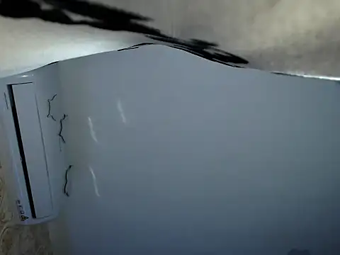 Amiaax online show from 01/10/26, 10:25