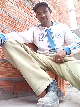 Snapshot of juniordotado87 chatting on 06/08/26, 03:45 juniordotado87 online show from 06/08/26, 03:45