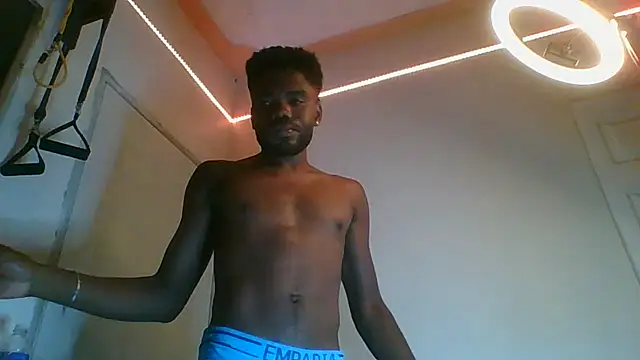 Snapshot of Suamyst_25 chatting on 05/15/26, 04:52 Suamyst 25 online show from 05/15/26, 04:52