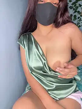 Cute Marina online show from 04/23/26, 07:52