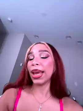 Latinagf online show from 10/29/25, 03:53