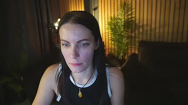 SofieMoons online show from 12/01/25, 02:00