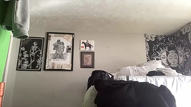 Snapshot of OnGodV1Ooutta10 chatting on 11/08/25, 04:29 OnGodV1Ooutta10 online show from 11/08/25, 04:29