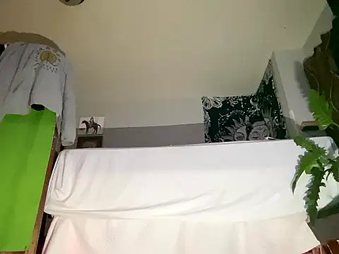 OnGodV1Ooutta10 online show from 01/09/26, 01:52