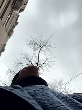 Snapshot of Albert_Madrid chatting on 01/13/26, 08:41 Albert Madrid online show from 01/13/26, 08:41