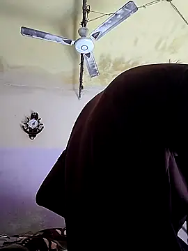 SINGLE BOY SITAR online show from 10/24/25, 07:38