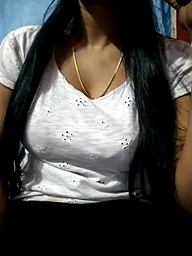 Ezabelljohn online show from 04/15/26, 10:11